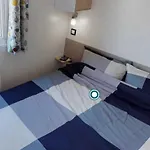 Zecamping 4 A 5km De La Piscine Chauffee Toboggans Dog Friendly Κάμπινγκ *