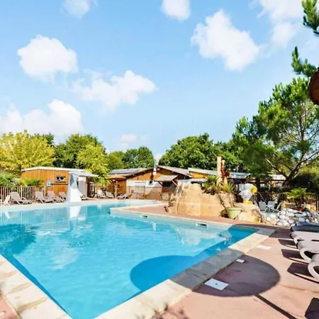 4 Etoiles - Piscine - Eehda0 Campsite *