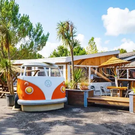 Zecamping 4 A 5Km De La Plage Piscine Chauffee Toboggans Dog Friendly Campingplads