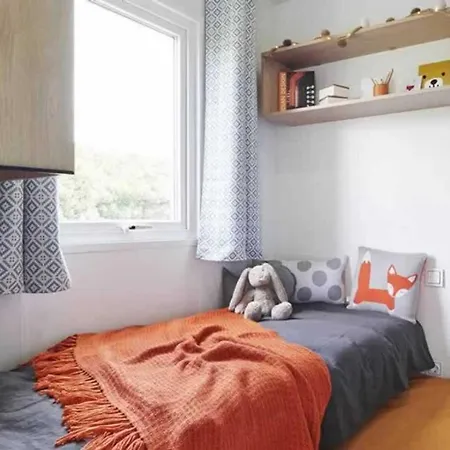 Zecamping 4 A 5Km De La Plage Piscine Chauffee Toboggans Dog Friendly