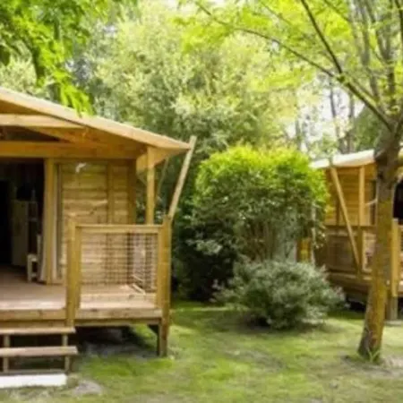 Zecamping 4 A 5Km De La Plage Piscine Chauffee Toboggans Dog Friendly *