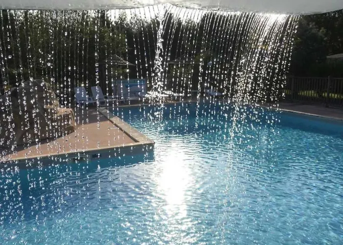 אתר קמפינג Zecamping 4 A 5km De La Piscine Chauffee Toboggans Dog Friendly *
