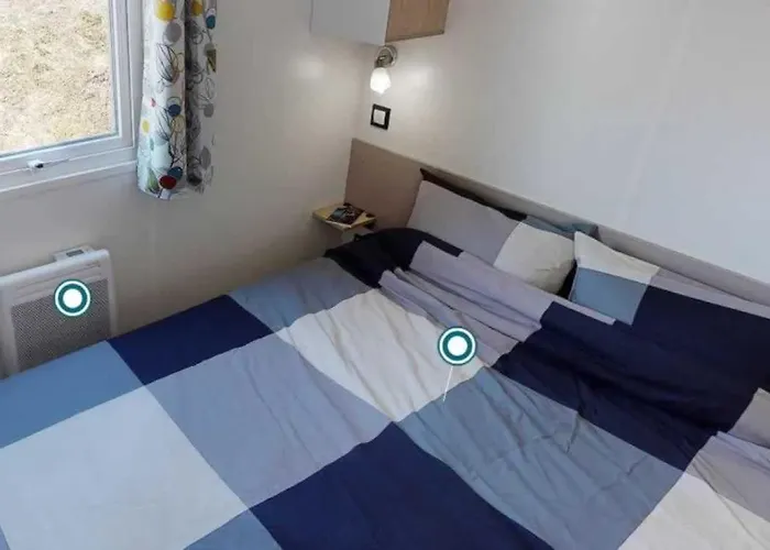 Zecamping 4 A 5Km De La Plage Piscine Chauffee Toboggans Dog Friendly Campingplads *